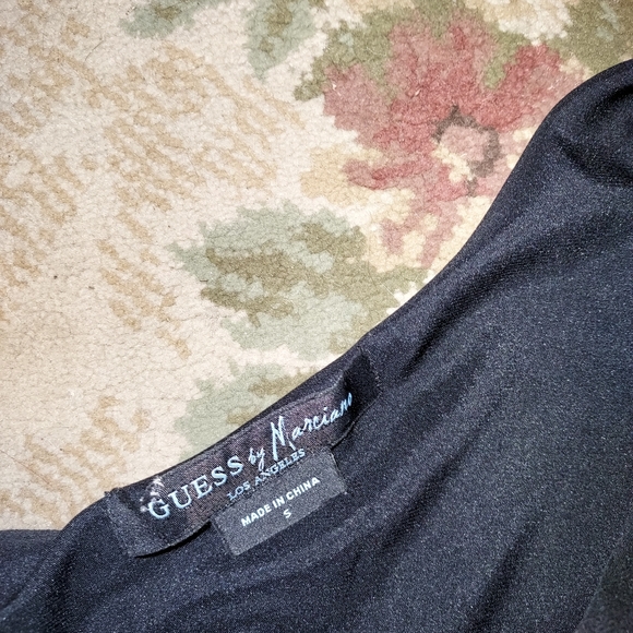 Guess by Marciano one shoulder cape top - Picture 6 of 6